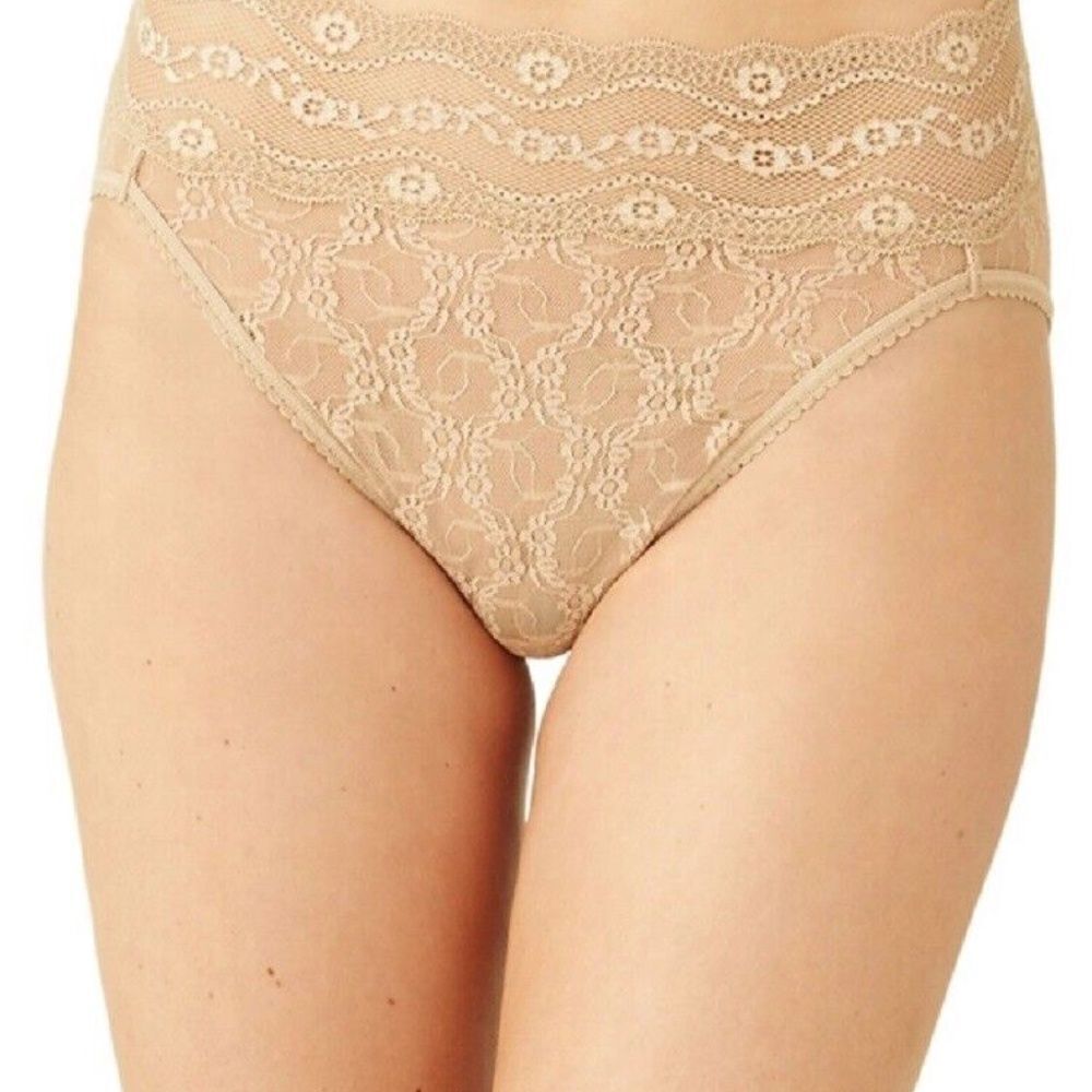 B.tempt'd Lace Kiss Hi-Leg Panty - color au natural( Nude), Size large